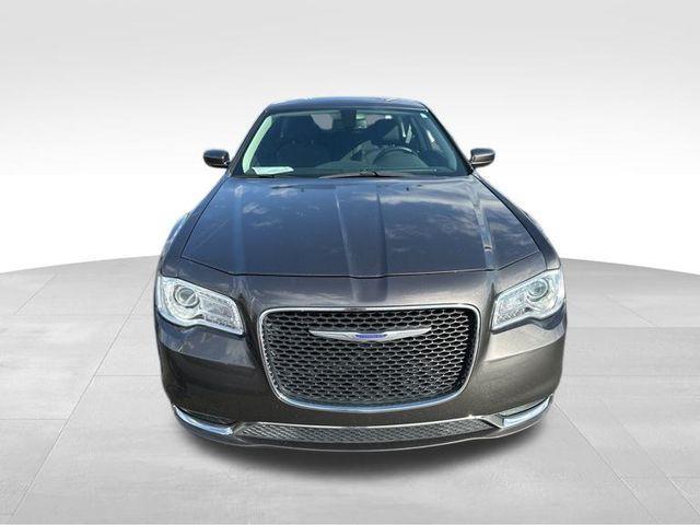 2020 chrysler 300 touring