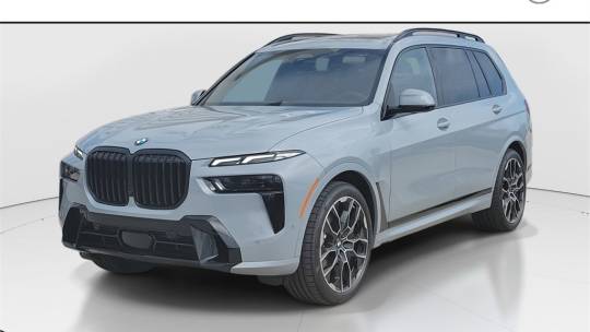 2025 BMW X7