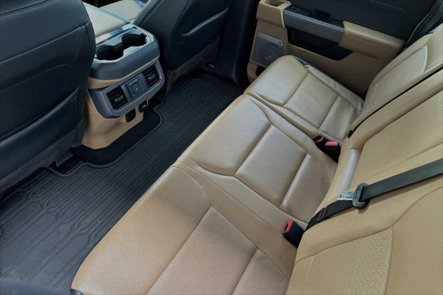 2023 ford f-350 lariat