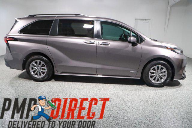 2021 toyota sienna xle 7 passenger