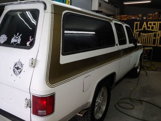 1991 chevy suburban scottsdale