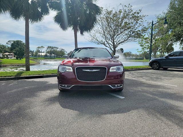 2019 chrysler 300 limited