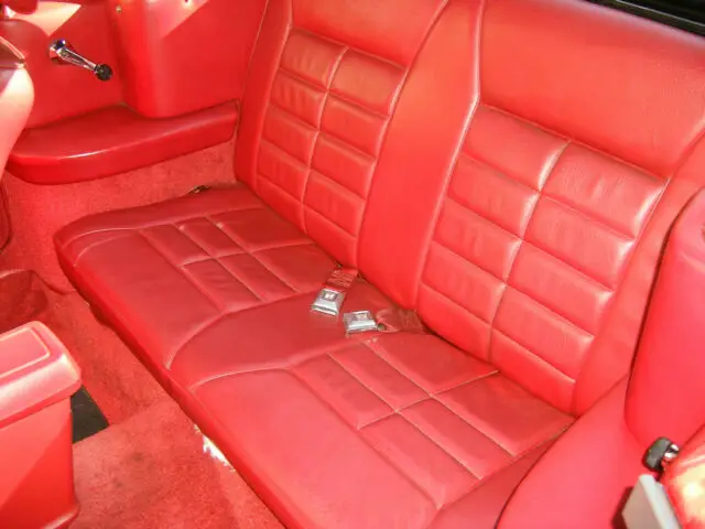 1983 ford mustang glx- original condition! low miles!