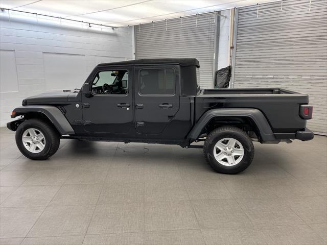2020 jeep gladiator sport s