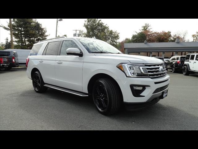2021 ford expedition xlt