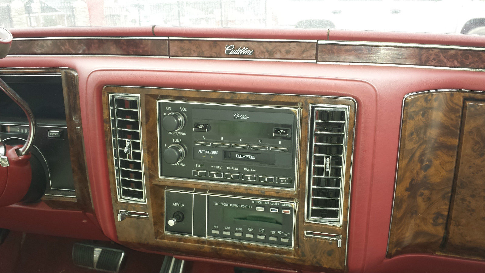 1990 cadillac brougham base sedan 4-door 5.0l