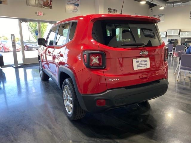 2023 jeep renegade latitude