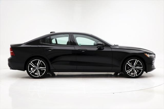 2022 volvo s60 t5 r-design