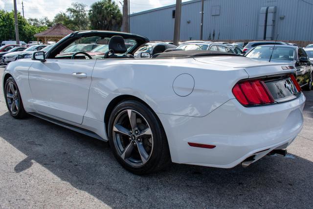 2015 ford mustang v6