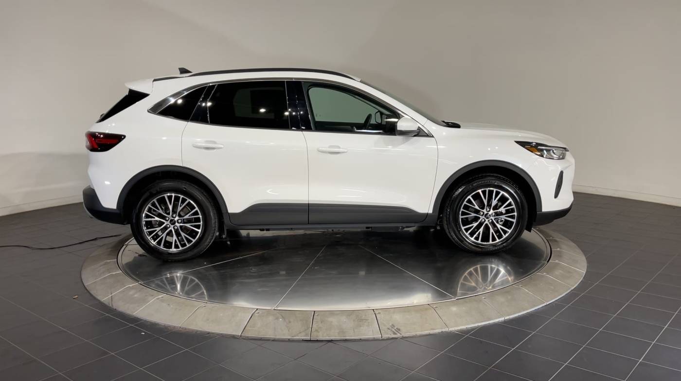 2024 ford escape plug-in hybrid phev