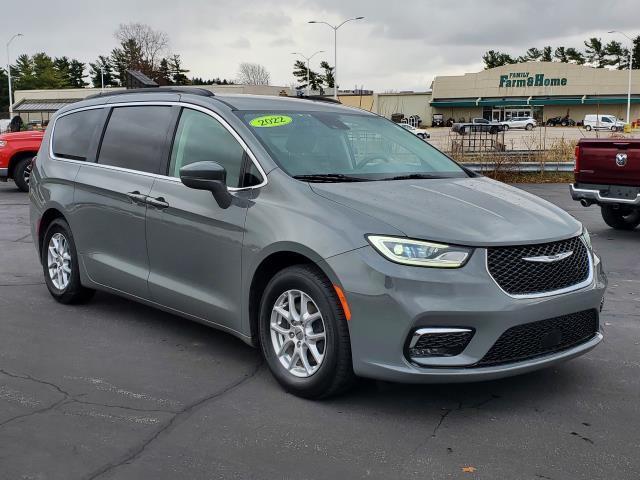 2022 chrysler pacifica touring l