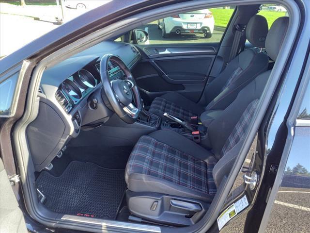 2018 volkswagen golf gti 2.0t s 4-door