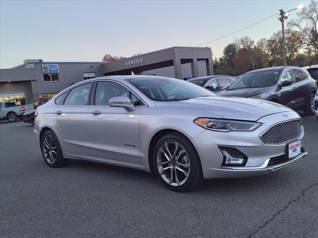 2019 ford fusion titanium