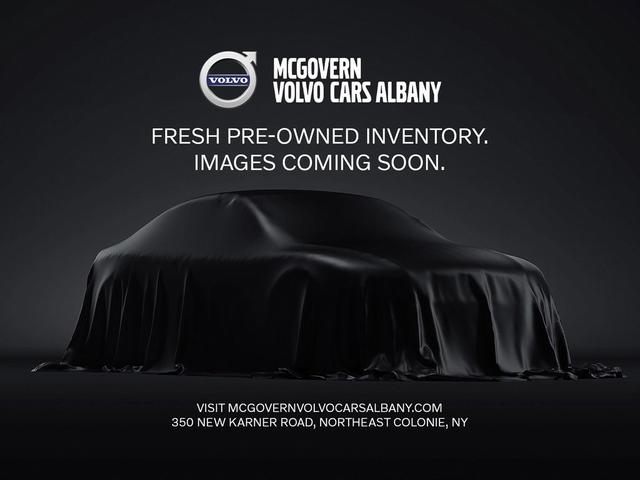 2022 volvo xc90 t6 momentum