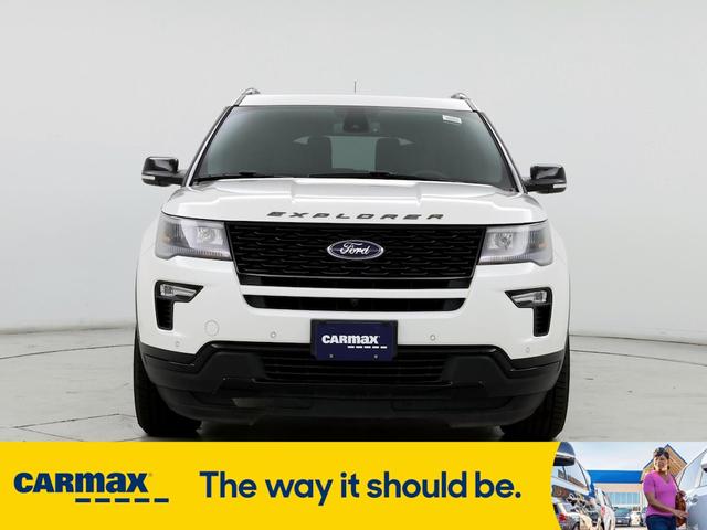 2019 ford explorer sport