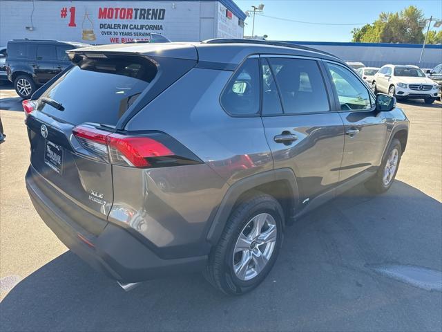 2022 toyota rav4 hybrid xle