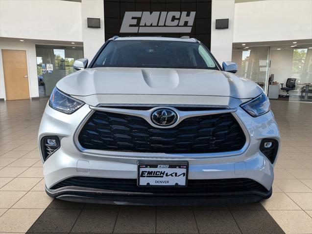 2022 toyota highlander xle