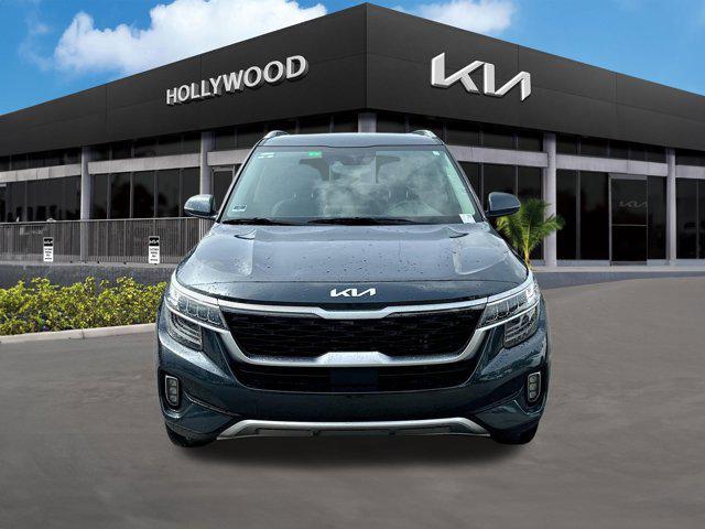 2022 kia seltos sx
