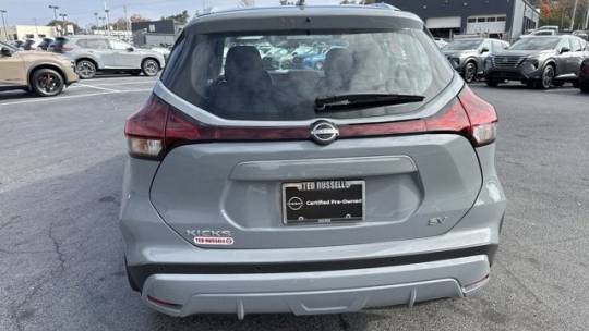 2023 nissan kicks sv
