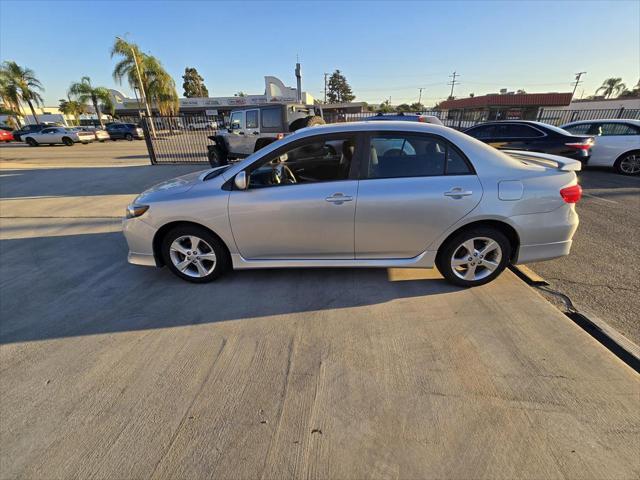 2011 toyota corolla s