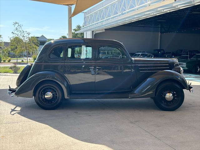 1936 ford deluxe base