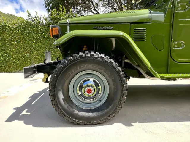 1982 toyota land cruiser fj45 pickup truck 4x4 with a/c, frame off restoration