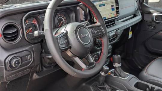 2024 Jeep Gladiator