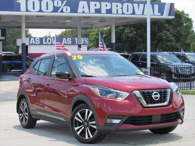 2020 nissan kicks sr
