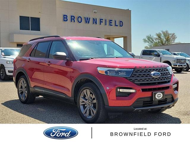 2021 ford explorer xlt