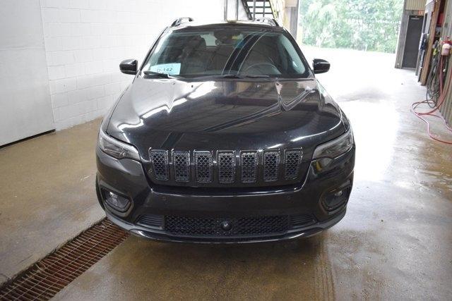 2023 jeep cherokee altitude lux