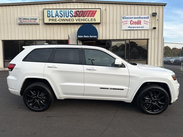 2021 jeep grand cherokee laredo
