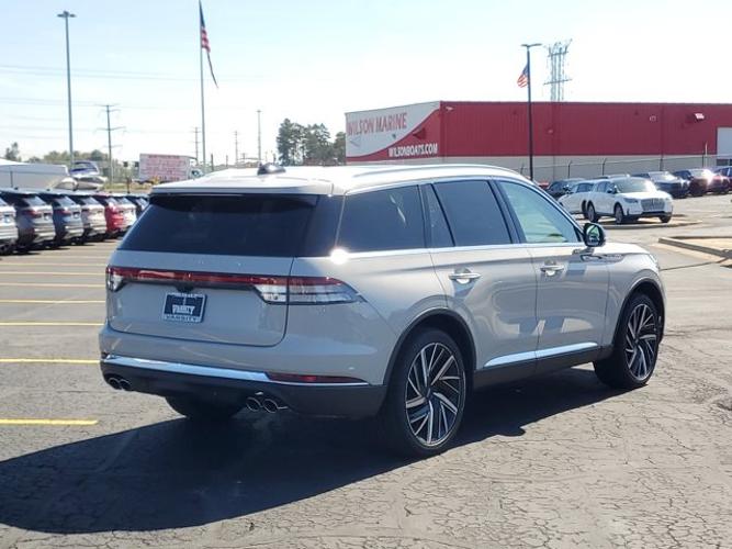 new 2025 lincoln aviator reserve