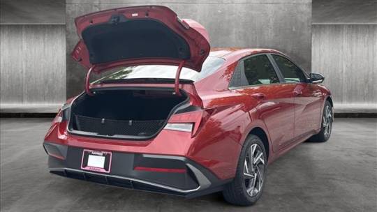 2025 Hyundai Elantra