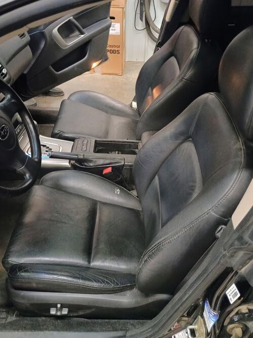 2005 subaru legacy limited 132k miles engine has 90k miles new headgaskets intake