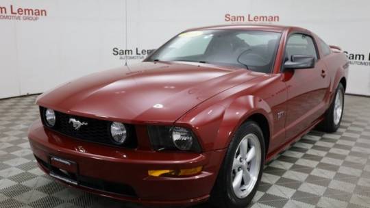 2008 ford mustang