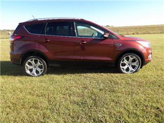 2019 Ford Escape titanium