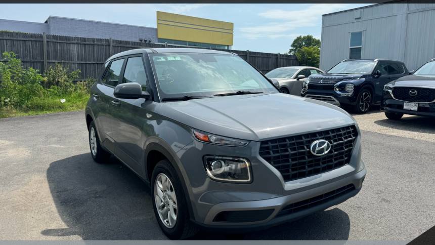 2021 hyundai venue se