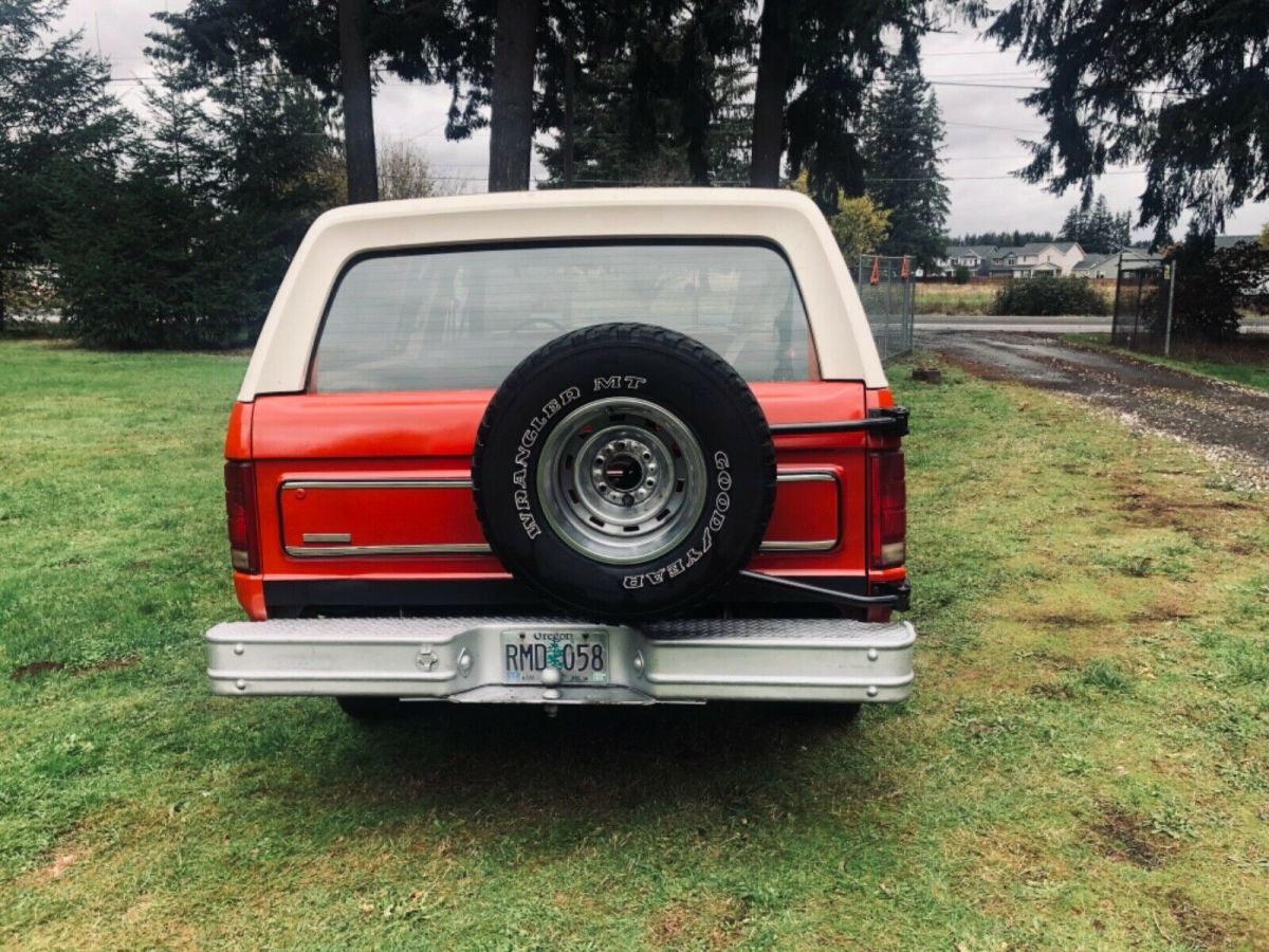 1986 ford bronco 4 x 4 standard transmission