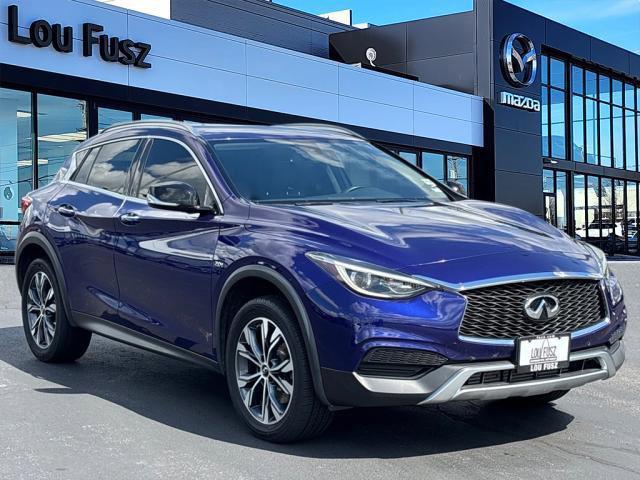 2018 infiniti qx30 luxury