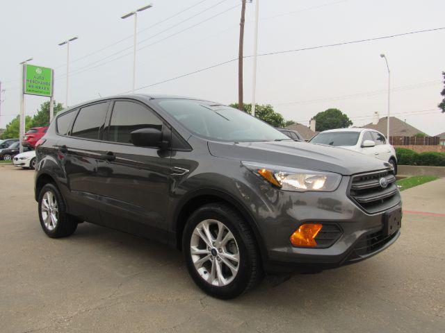 2019 ford escape s