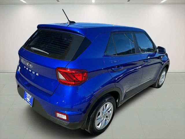 2023 hyundai venue se