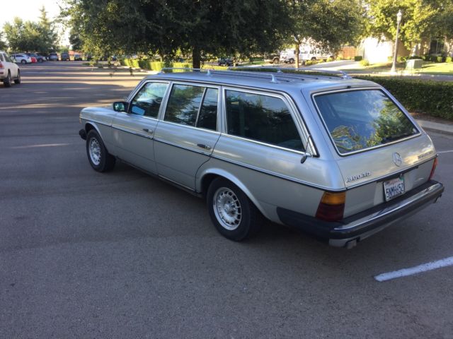 1985 mercedes benz 300td turbo diesel wagon estate w123 low miles!!!