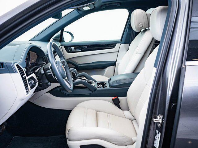 2023 porsche cayenne