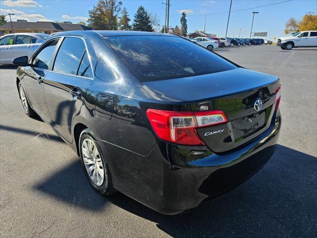 2012 toyota camry se