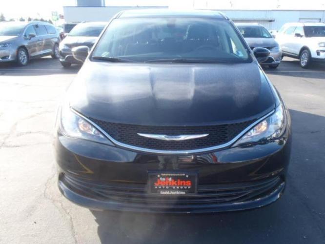 2017 chrysler pacifica touring touring 4dr mini-van for sale in blackfoot, idaho