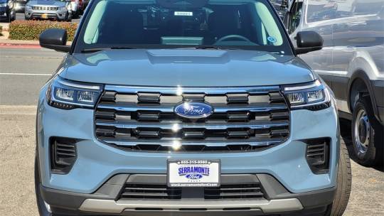 2025 Ford Explorer