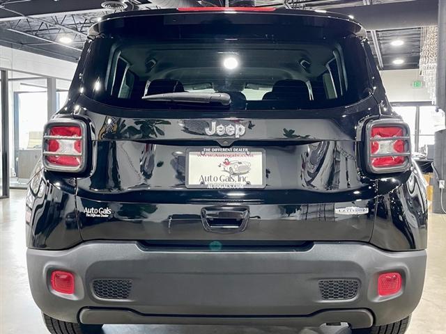 2020 jeep renegade latitude