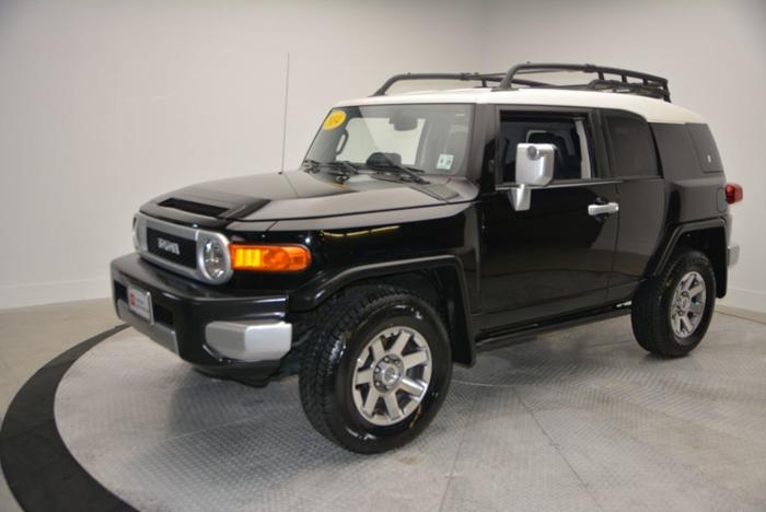 certified 2014 toyota fj cruiser 4wd jersey city, nj 07305 for sale in jersey city, new jersey