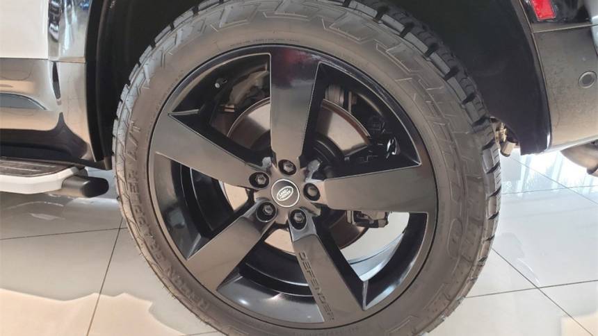 2023 land rover defender