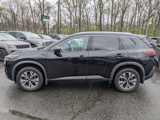 2021 nissan rogue sv